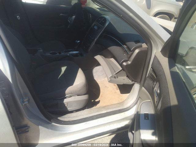 Chevrolet MALIBU LS 2015 1G11B5SL3FF136981 Image 5