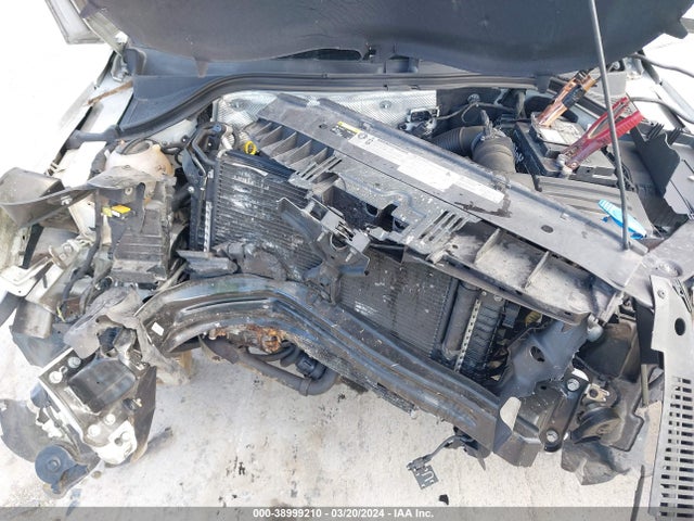Volkswagen TIGUAN S 2014 WVGCV3AX0EW526026 Image 10