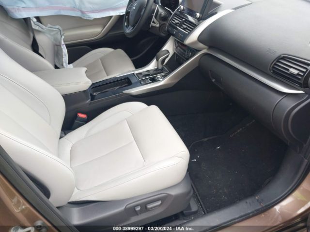 JA4ATWAA5NZ056454 Mitsubishi Eclipse Cross Se S-awc/se Special Edition S-awc/sel S-awc/sel Special Edition S-awc