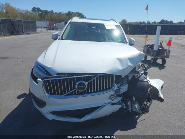 YV4102CK4M1683976 Volvo Xc90 T5 Momentum 7 Passenger