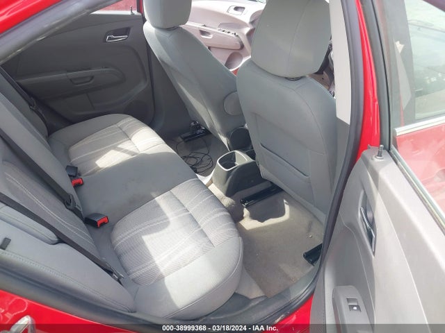 Chevrolet Sonic Lt Auto 2016 1G1JC5SH8G4103190 Image 8
