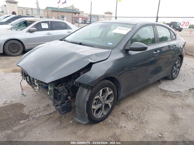 2019 Kia Forte Lxs მანქანა იყიდება აუქციონზე, vin: 3KPF24AD9KE070412, აუქციონის ნომერი: 38999375