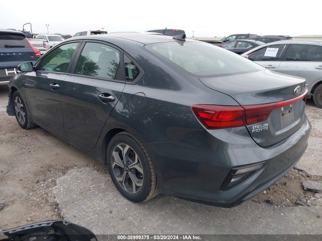 2019 Kia Forte Lxs მანქანა იყიდება აუქციონზე, vin: 3KPF24AD9KE070412, აუქციონის ნომერი: 38999375