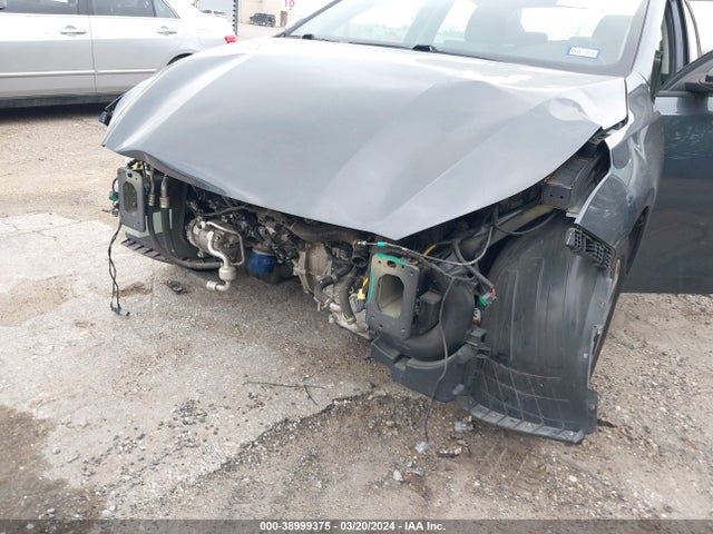 2019 Kia Forte Lxs მანქანა იყიდება აუქციონზე, vin: 3KPF24AD9KE070412, აუქციონის ნომერი: 38999375