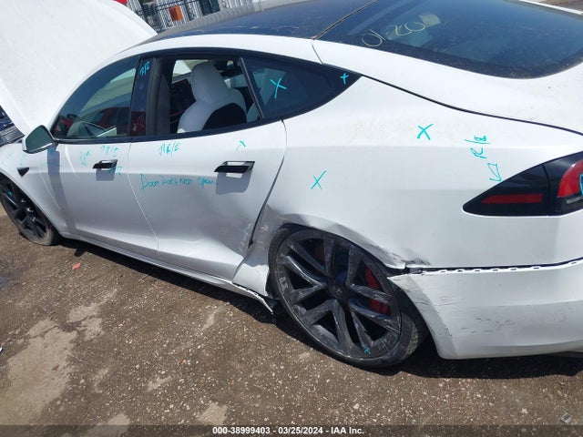 Tesla Model S Plaid Tri Motor All-wheel Drive 2023 5YJSA1E63PF524604 Image 6