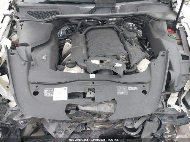 2011 PORSCHE CAYENNE WP1AB2A22BLA54250 Photo 9