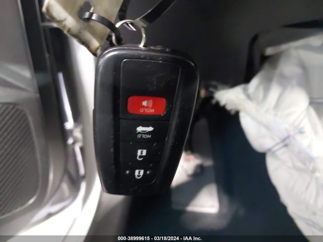 Toyota Corolla Hybrid Le 2022 JTDEAMDE6NJ043565 Image 11
