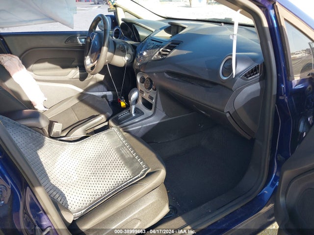 Ford FIESTA SE 2016 3FADP4BJ9GM150549 Image 5
