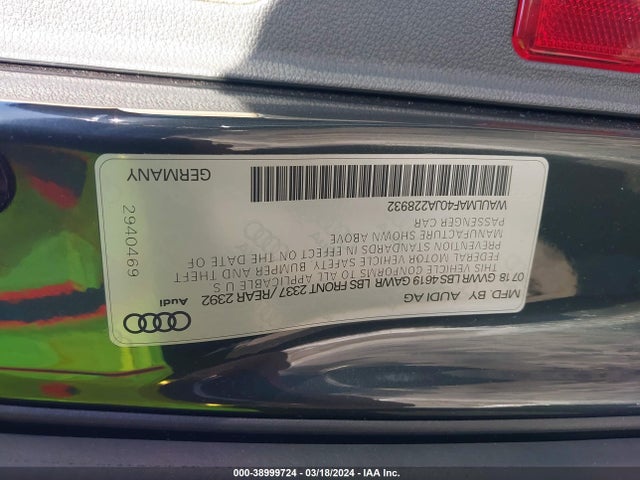 WAULMAF40JA228932 Audi A4 2.0t Tech Ultra Premium/2.0t Ultra Premium