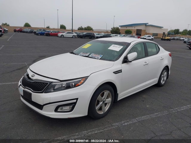 KIA Optima Lx 2015 KNAGM4A74F5654286 Image 2
