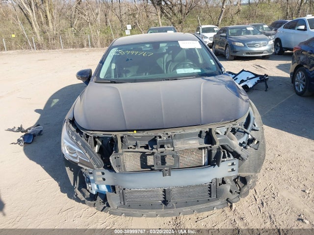 1G4ZP5SS0HU203176 Buick Lacrosse Essence