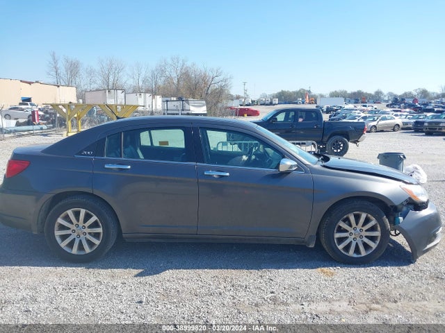 1C3CCBCG4EN179327 Chrysler 200 Limited