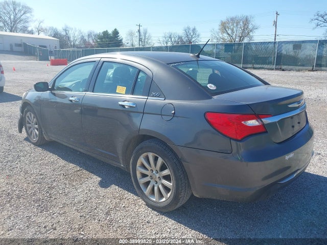 1C3CCBCG4EN179327 Chrysler 200 Limited