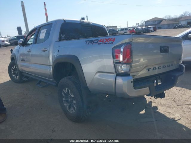 2022 TOYOTA TACOMA 3TMCZ5AN8NM513947 Photo 2