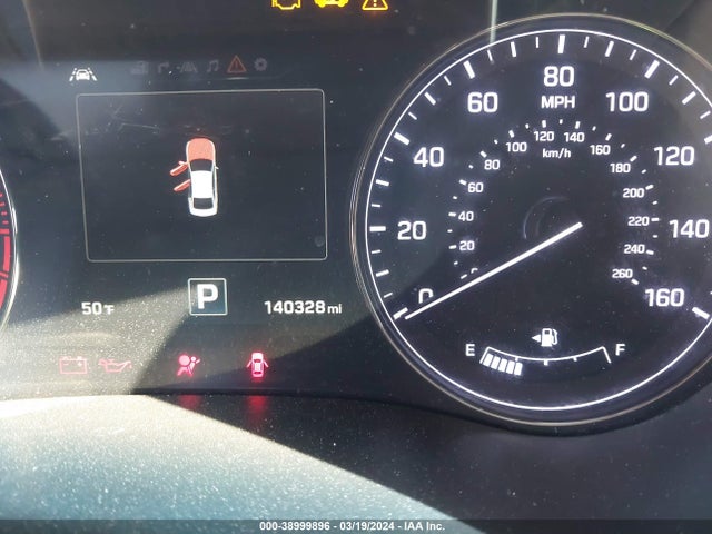 Hyundai Genesis 5.0 2015 KMHGN4JF2FU074818 Image 16