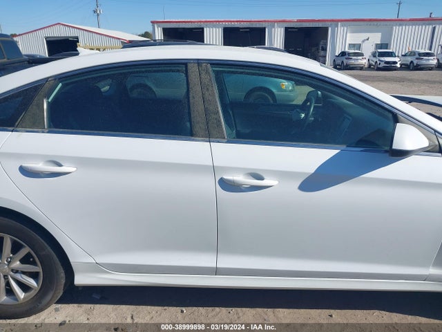 Hyundai SONATA SE 2019 5NPE24AF7KH745067 Image 14