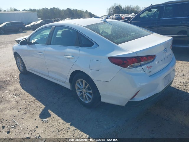 Hyundai SONATA SE 2019 5NPE24AF7KH745067 Image 3