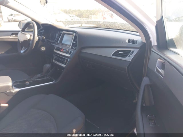 Hyundai SONATA SE 2019 5NPE24AF7KH745067 Image 5