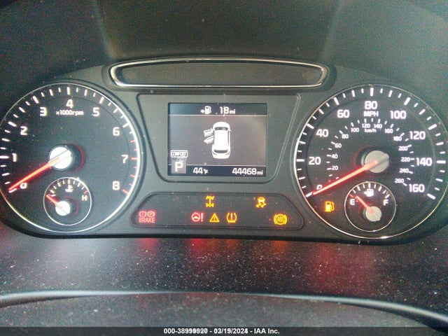 KIA Sorento 3.3l S 2019 5XYPGDA56KG584509 Image 7