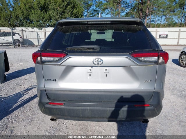 Toyota Rav4 Xle 2022 2T3W1RFV3NW192676 Image 16
