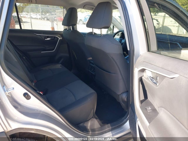 Toyota Rav4 Xle 2022 2T3W1RFV3NW192676 Image 8