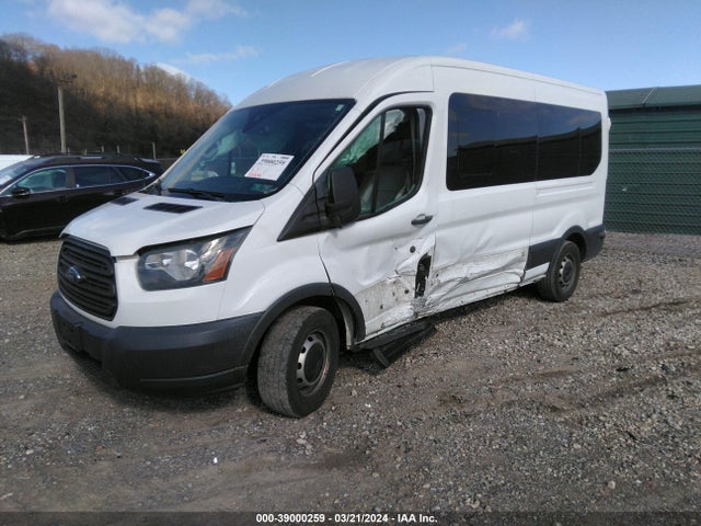 Ford Transit-150 2016 1FTYE2CM1GKA18942 Image 2