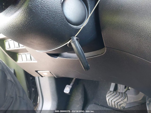 Nissan ROGUE SV 2018 5N1AT2MT8JC771345 Image 11