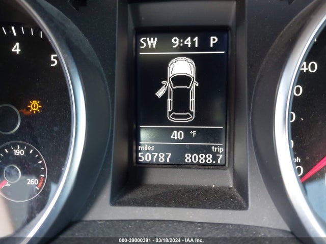 2012 Volkswagen Jetta Sportwagen 2.5l Se მანქანა იყიდება აუქციონზე, vin: 3VWPP7AJ5CM669065, აუქციონის ნომერი: 39000391