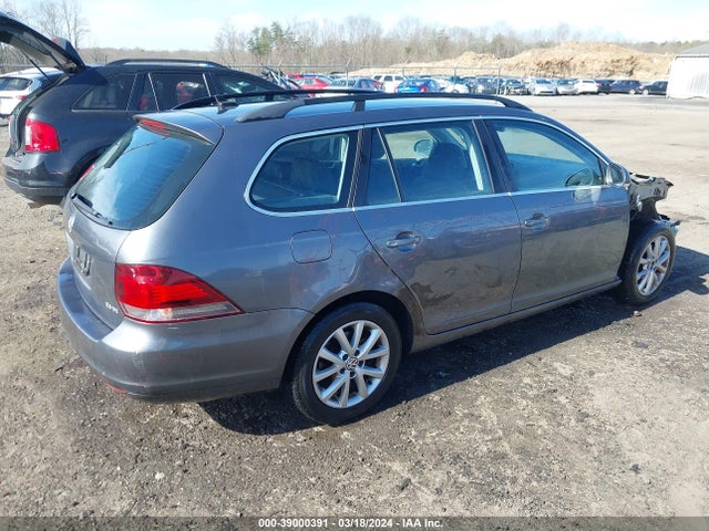 2012 Volkswagen Jetta Sportwagen 2.5l Se მანქანა იყიდება აუქციონზე, vin: 3VWPP7AJ5CM669065, აუქციონის ნომერი: 39000391