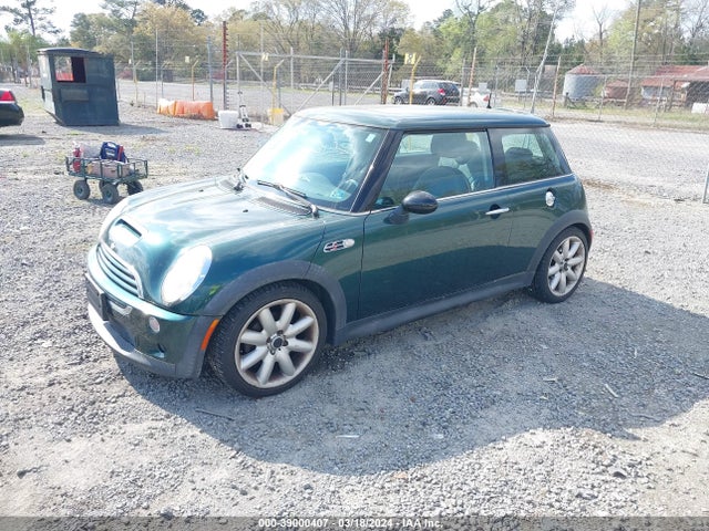 2004 MINI COOPER S WMWRE33474TD82086 Photo 1