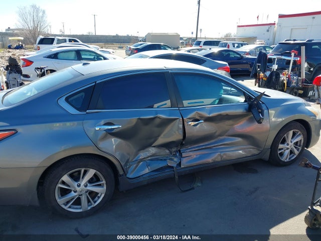 Nissan Altima 2.5 Sv 2015 1N4AL3AP0FC482409 Image 13