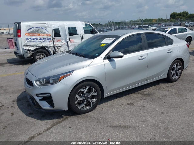 KIA Forte Lxs 2020 3KPF24AD7LE214380 Image 2