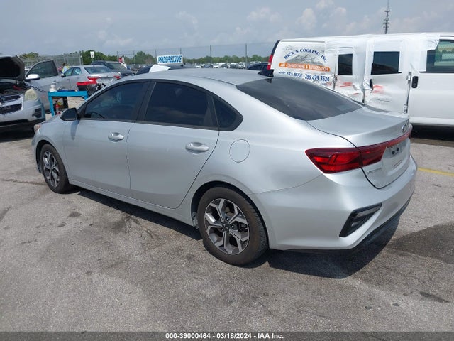 KIA Forte Lxs 2020 3KPF24AD7LE214380 Image 3
