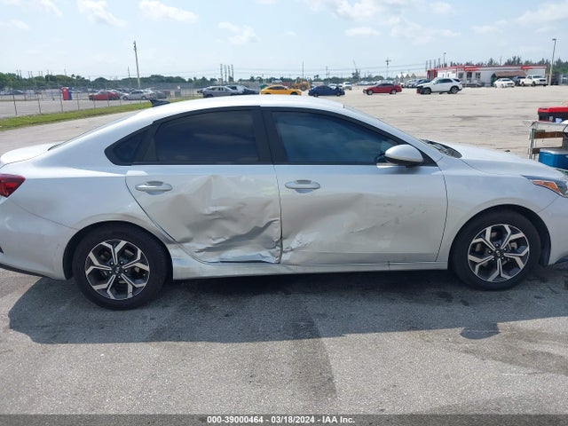 KIA Forte Lxs 2020 3KPF24AD7LE214380 Image 6