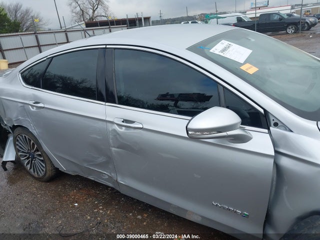 Ford Fusion Hybrid Titanium 2017 3FA6P0RU9HR388536 Image 13