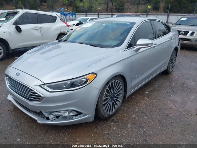 Ford Fusion Hybrid Titanium 2017 3FA6P0RU9HR388536 Image 2