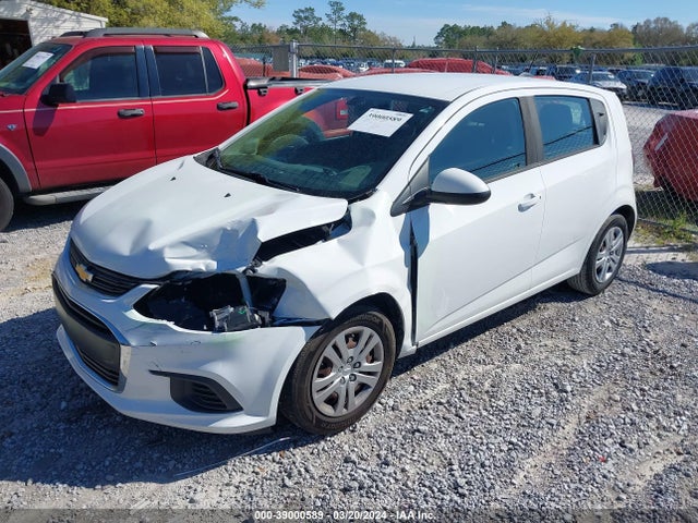 Chevrolet Sonic Lt Auto 2017 1G1JG6SH7H4168902 Image 2