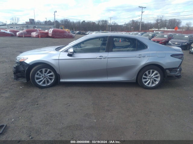Toyota CAMRY LE 2022 4T1R11AK0NU700431 Image 15
