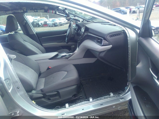 Toyota CAMRY LE 2022 4T1R11AK0NU700431 Image 5
