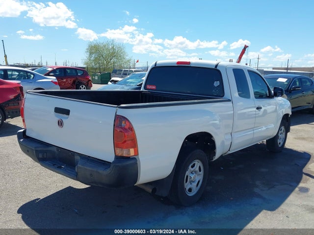 Toyota Tacoma 2015 5TFTX4CN9FX061984 Image 4