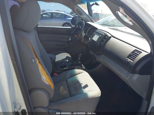 Toyota Tacoma 2015 5TFTX4CN9FX061984 Image 5