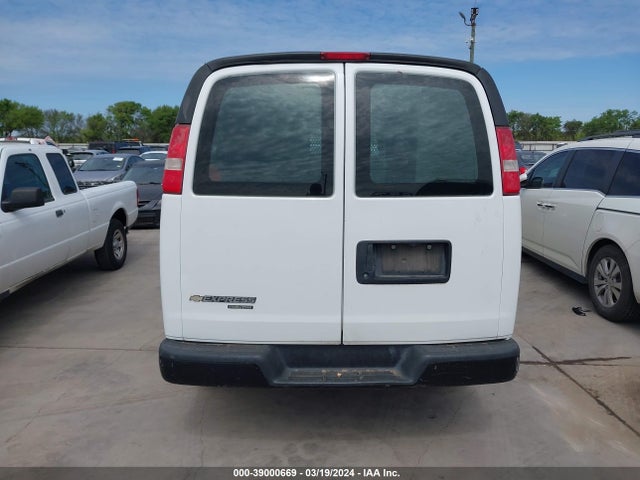 Chevrolet Express 2500 Work Van 2016 1GCWGBFF4G1232036 Image 16