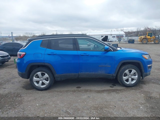 Jeep Compass Latitude 4x4 2018 3C4NJDBB2JT328131 Image 13