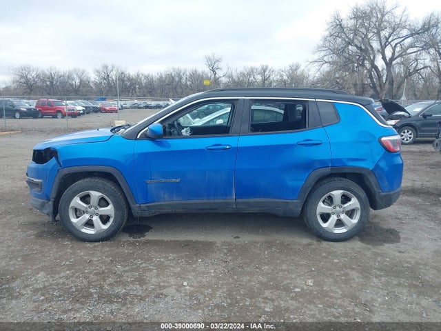 Jeep Compass Latitude 4x4 2018 3C4NJDBB2JT328131 Image 14