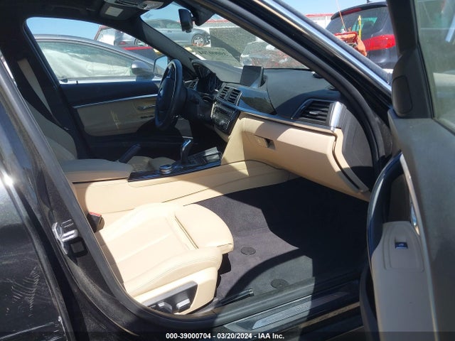 WBA8D9G51JNU67720 BMW 330i Xdrive