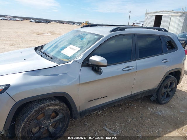 1C4PJLCB9FW722308 Jeep Cherokee Latitude Altitude