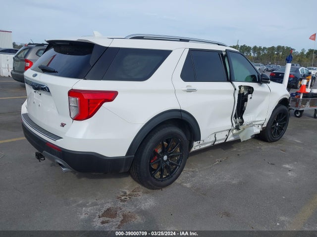 Ford Explorer Limited 2020 1FMSK8FH4LGA57842 Image 4