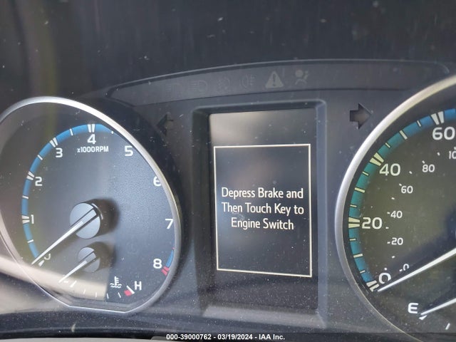 Toyota Rav4 Xle 2018 2T3RFREV0JW698105 Image 15