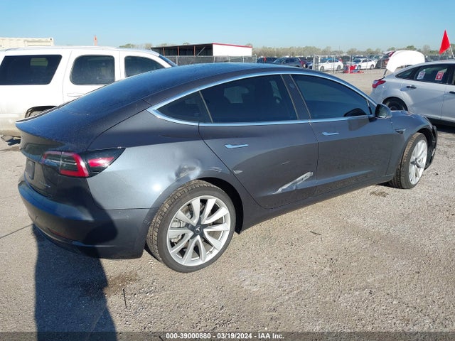 Tesla Model 3 Long Range/performance 2019 5YJ3E1EB3KF413386 Image 4