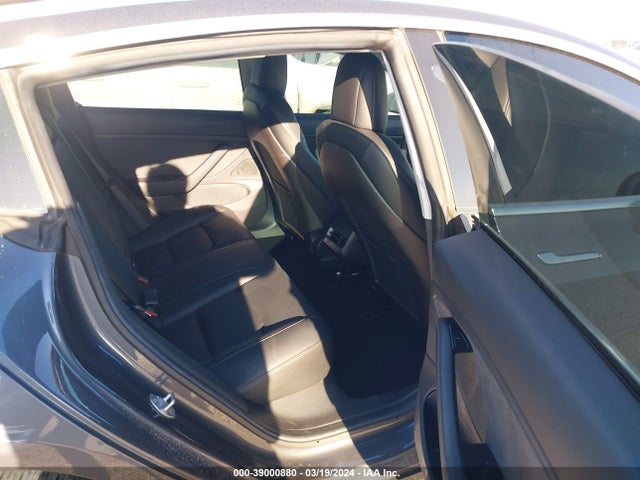 Tesla Model 3 Long Range/performance 2019 5YJ3E1EB3KF413386 Image 8